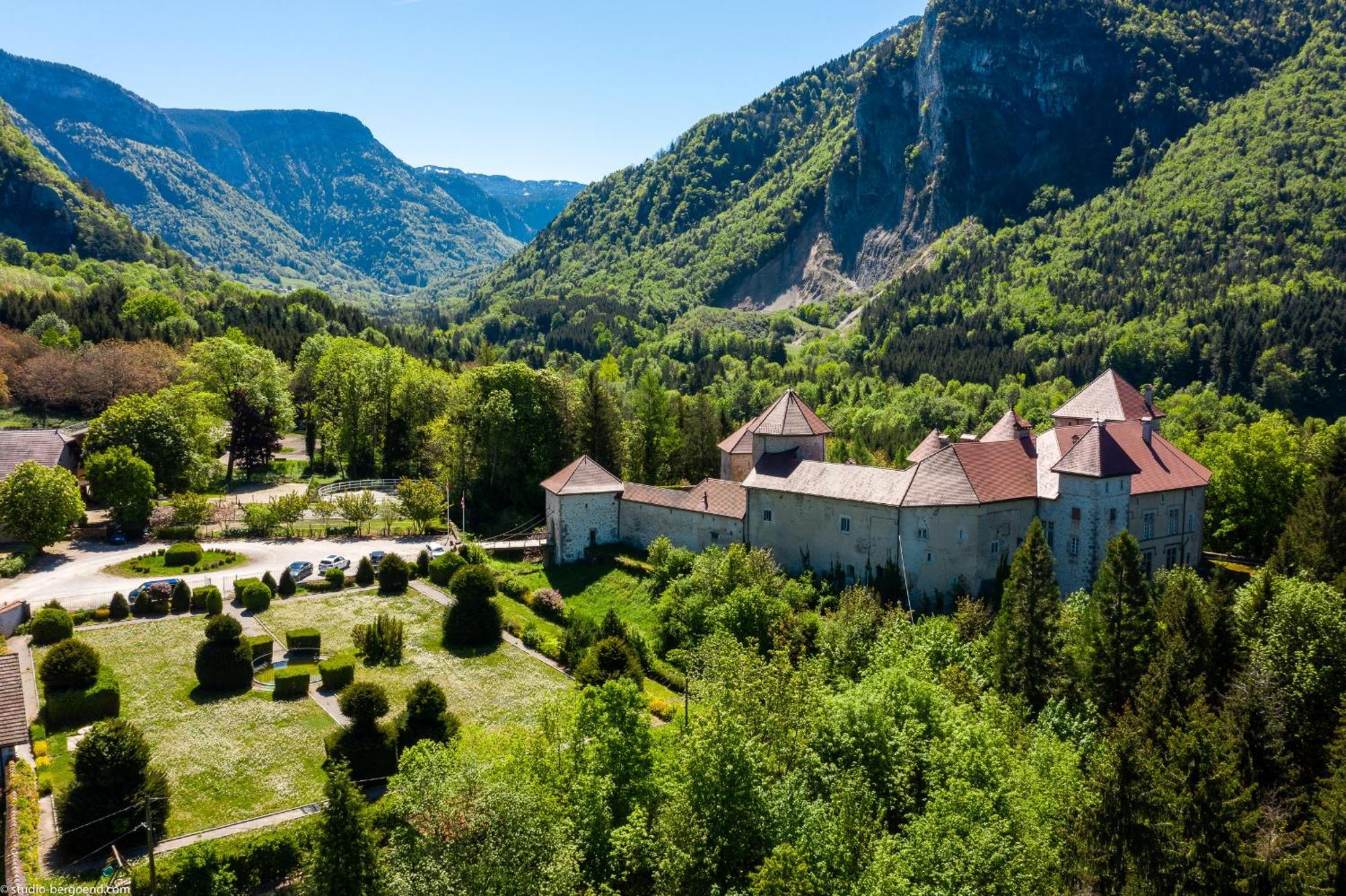 Chateau De Thorens ภายนอก รูปภาพ